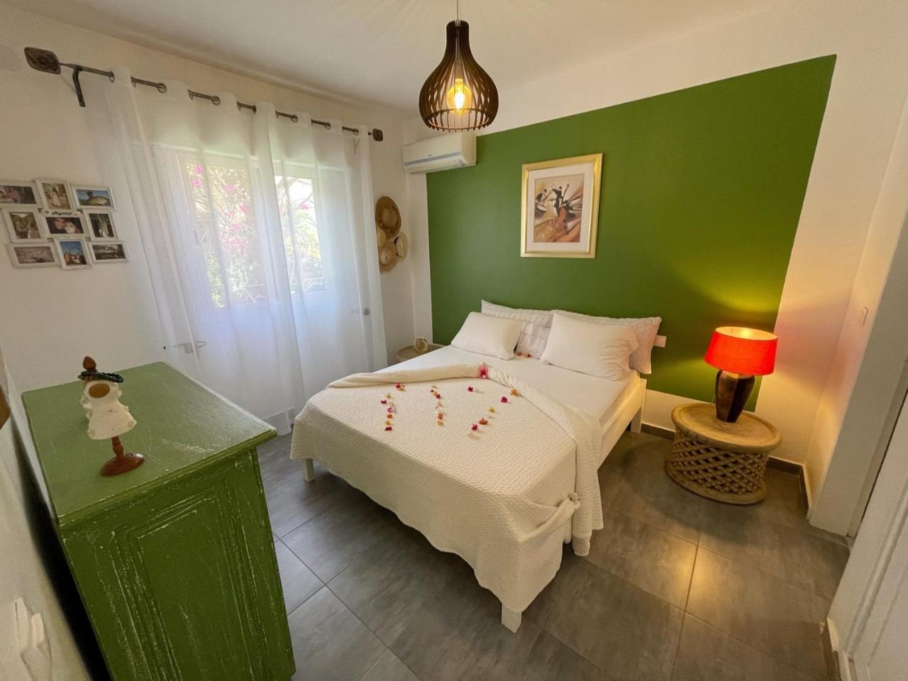 Agence Adjana Resort - Residence Du Port 3 Sali Tapé Eksteriør bilde